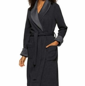 Kirkland signature fleece lined robe